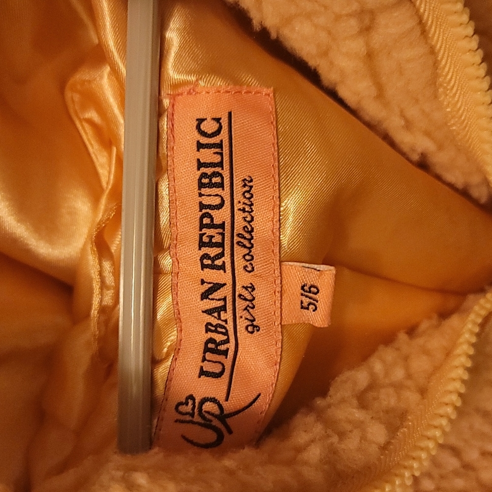 ⭐️ jacket - Picture 5 of 5